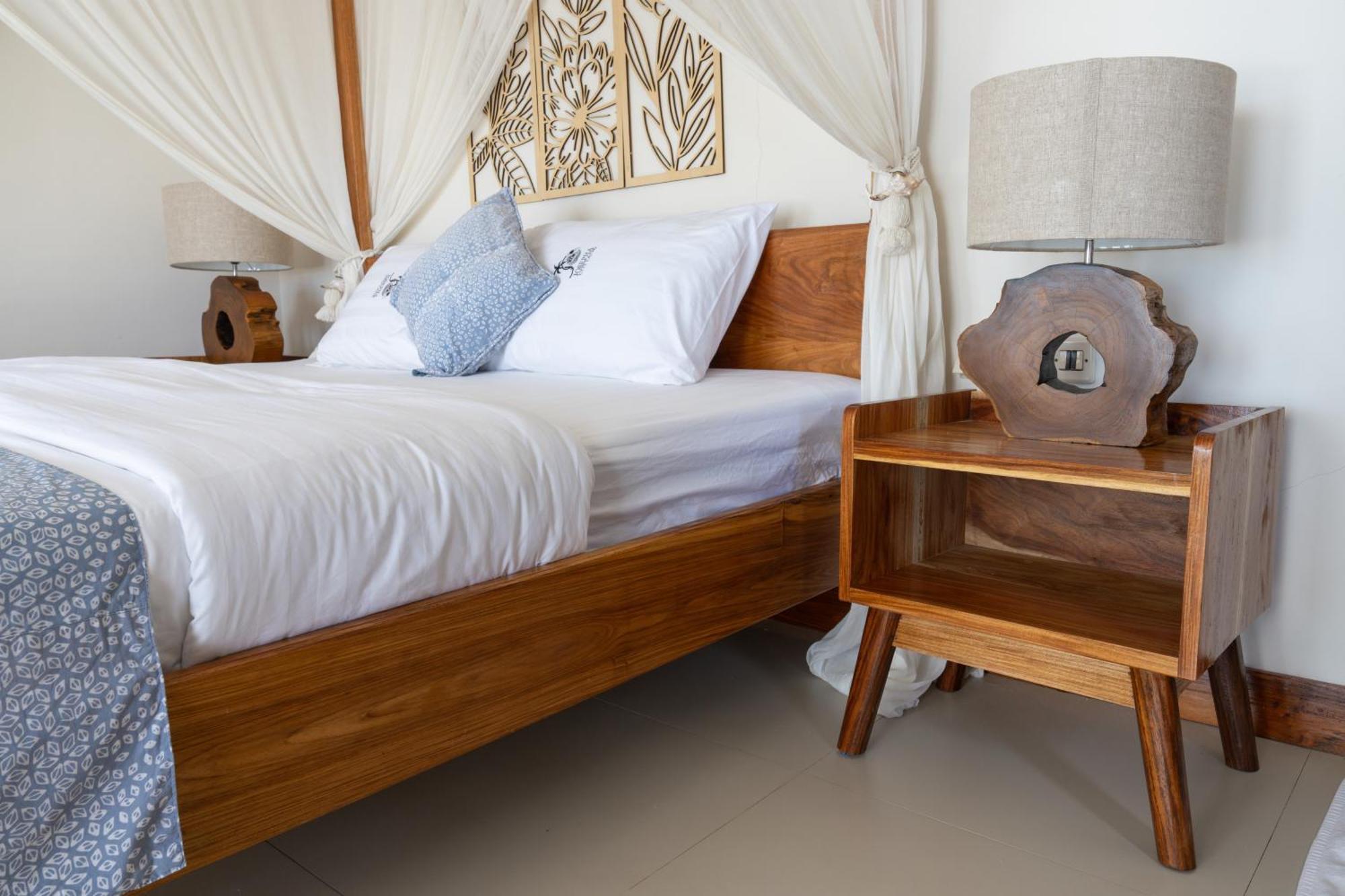 Josepha Cottage Ngurbloat ภายนอก รูปภาพ